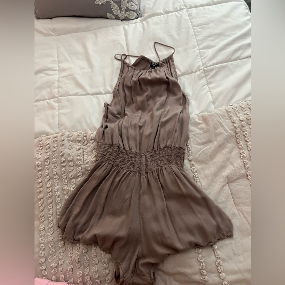 Brandy Melville Mauve romper